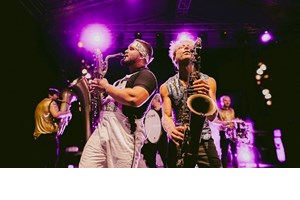 Ο Ορέστης Παπαϊωάννου "ξαναγράφει" το soundtrack της όπερας "The Fall of the House of Commons" - εικόνα 3