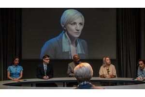 Παρατείνονται οι παραστάσεις για τον καταιγιστικό μονόλογο του Αργύρη Ξάφη - εικόνα 3