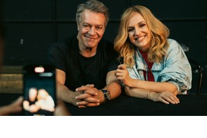 Ιζαμπέλλα Φούλοπ | Έτσι είναι φυσική και αμακιγιάριστη η κούκλα πρωταγωνίστρια της "Πόρτο Λεόνε"