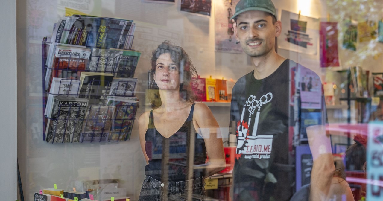 Τα βιβλιοπωλεία της γειτονιάς μάς συστήνονται: Το "Αμόνι" στα Πετράλωνα - εικόνα 9