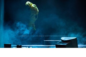 Το "Μένγκελε" του Θανάση Τριαρίδη επιστρέφει στο ΠΛΥΦΑ – Δείτε το τρέιλερ - εικόνα 3