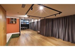 Όταν η ποίηση συναντά τη σκηνή μέσα από δύο performances - εικόνα 3