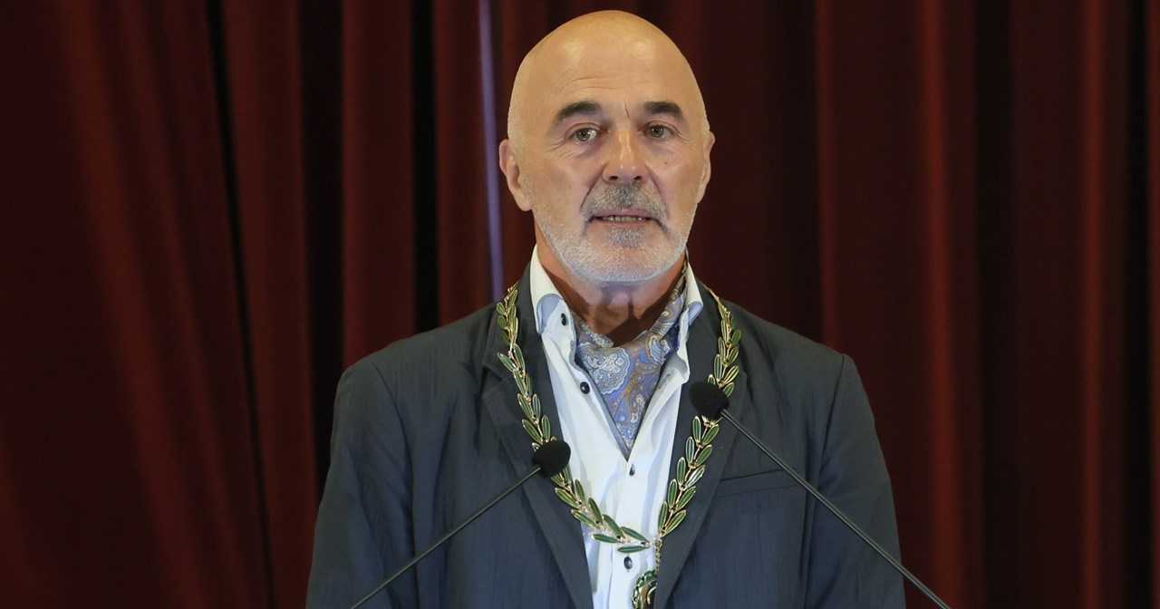 Οι "Πέρσες" του Αισχύλου για έναν ηθοποιό - εικόνα 2