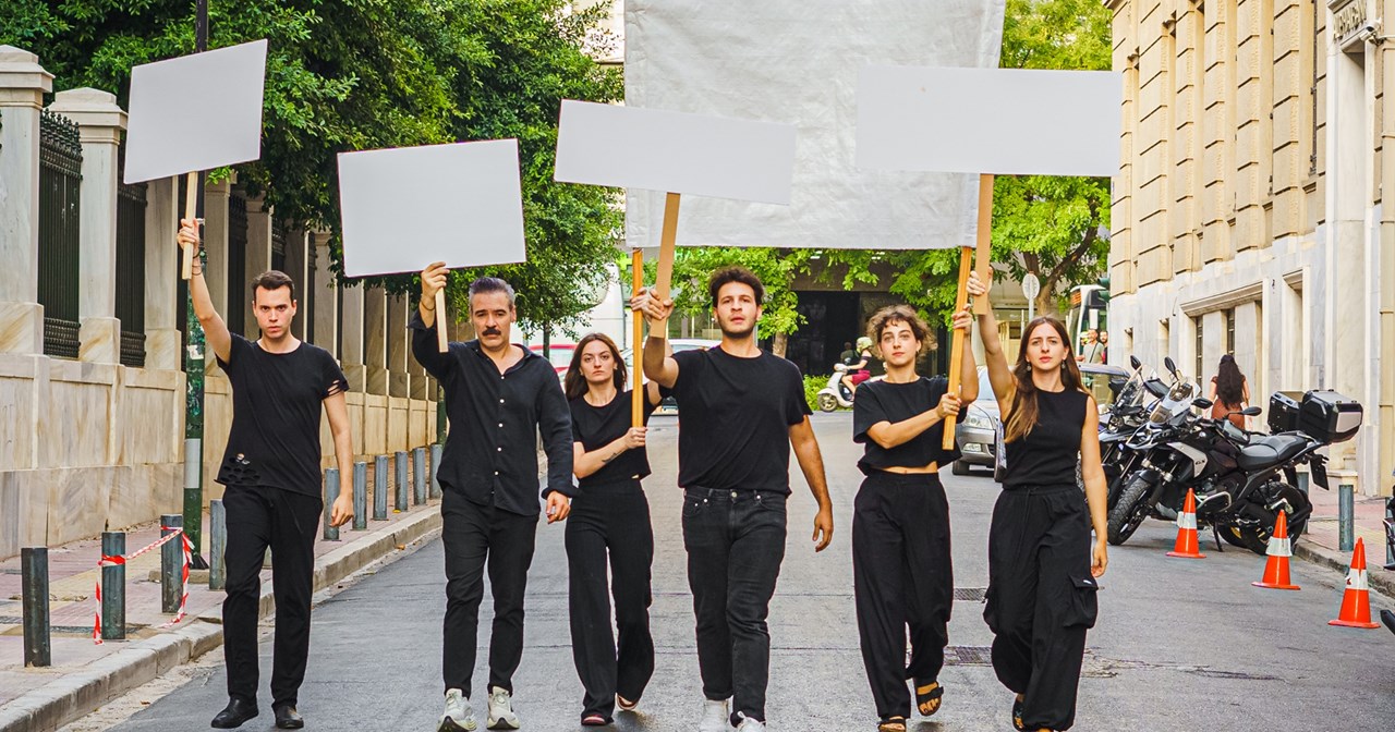 Οι αθόρυβοι αγώνες μιας γυναίκας που αρνείται να σιωπήσει, με πρωταγωνίστρια την Ελένη Κοκκίδου - εικόνα 3