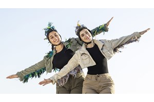 Τριπλό θεατρικό ραντεβού..."Κάτω Από Τη Γέφυρα" - εικόνα 2