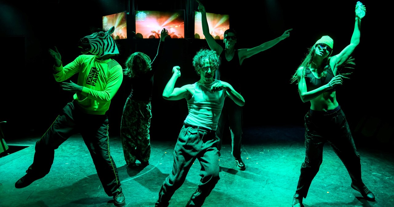 Ετοιμαστείτε για Ρεβεγιόν Πρωτοχρονιάς στο Τρένο στο Ρουφ - εικόνα 6