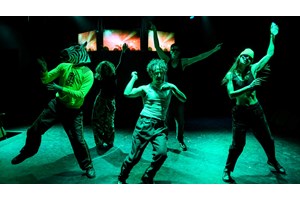 Ετοιμαστείτε για Ρεβεγιόν Πρωτοχρονιάς στο Τρένο στο Ρουφ - εικόνα 6