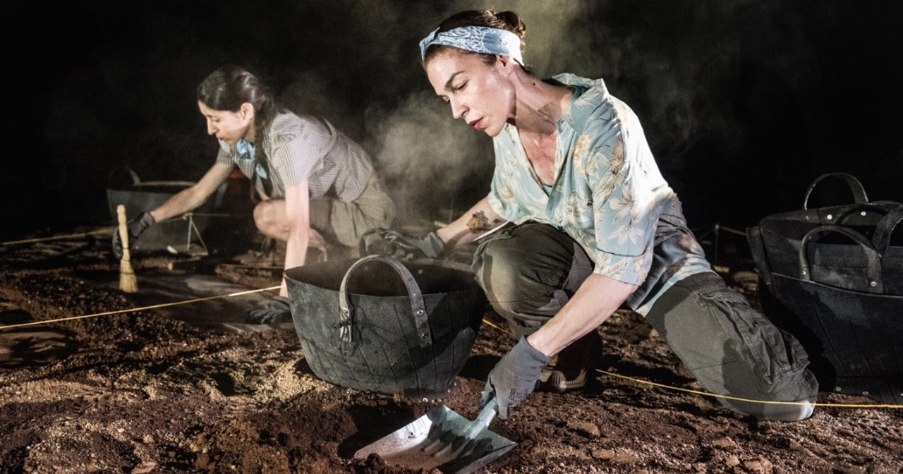 Η Φέι Ντρίσκολ μεταμορφώνει τη σκηνή σε ζωντανό χώρο και το σώμα σε γλυπτό - εικόνα 4