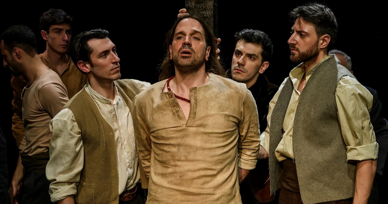 'Η Όλια Λαζαρίδου μάς προσκαλεί στο Ναύπλιο για να ανακαλύψουμε τι είναι, επιτέλους, το Θέατρο; - εικόνα 4