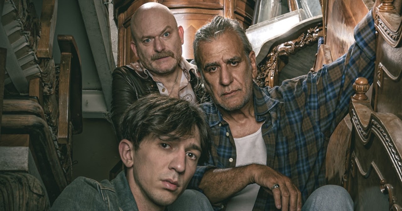 O Βασίλης Μπισμπίκης και 10 ακυκλοφόρητες φωτογραφίες από το "Άνθρωποι και Ποντίκια" - εικόνα 10