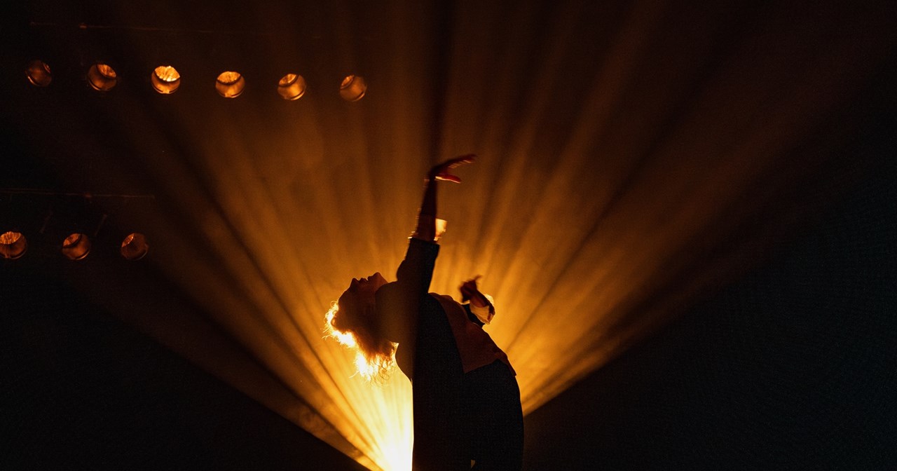 "Όμορφη Πόλη – 100 χρόνια Μίκης Θεοδωράκης": Η τελευταία μεγάλη υπόκλιση στο Ηρώδειο - εικόνα 7