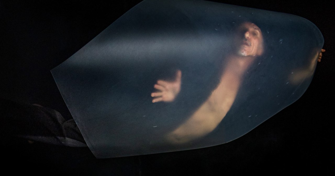 Παπαθανασίου – Ρέππας μιλούν για το νέο τους θεατρικό μυστήριο "Πρόσεχε ποιον σκοτώνεις!" - εικόνα 4