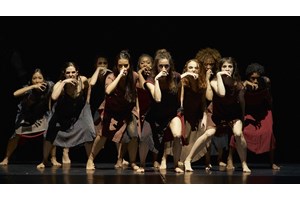 "Μάστερ και Μαργαρίτα": η ομάδα Κι όμΩς κινείται επιστρέφει για τρεις μόνο παραστάσεις - εικόνα 4