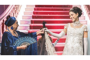 Εορταστικό πρόγραμμα παραστάσεων για τη "Φθινοπωρινή ιστορία" - εικόνα 2