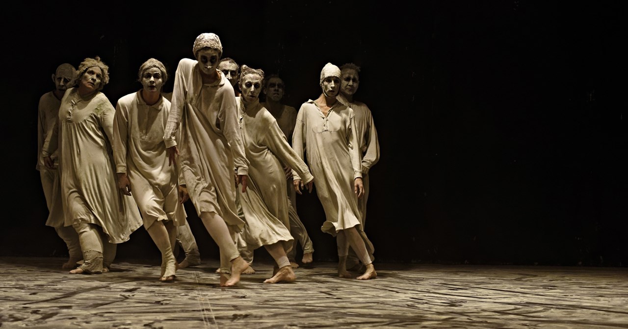 5 πράγματα που πρέπει να ξέρουμε για τον Αντώνη Φωνιαδάκη με αφορμή τη νέα του παράσταση - εικόνα 5