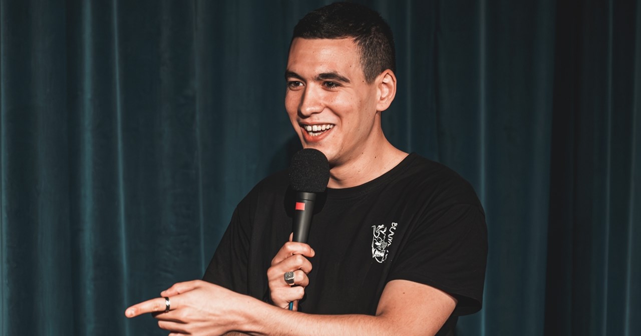 "Κάθε Τρίτη με τον Μόρι": Μια δυναμική επιστροφή στο Θέατρο Ιλίσια Βολανάκης - εικόνα 3