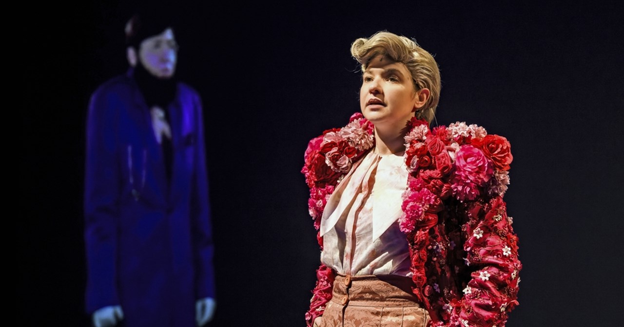 Κιού: Ένα θεματικό βιβλιοπωλείο για το θέατρο ανοίγει στην Κυψέλη - εικόνα 6