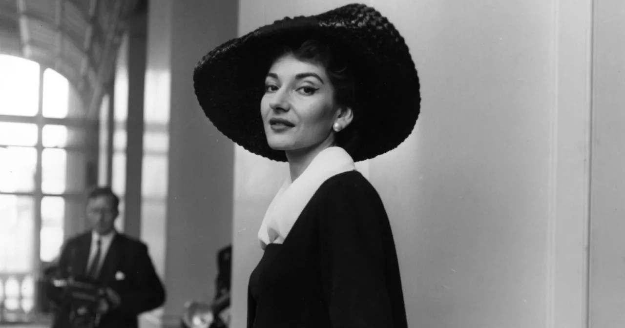 "Αφιέρωμα στον Μίκη Θεοδωράκη" από τη Χορωδία της ΕΡΤ - εικόνα 2