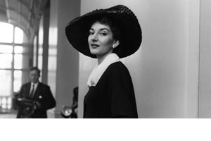 "Αφιέρωμα στον Μίκη Θεοδωράκη" από τη Χορωδία της ΕΡΤ - εικόνα 2