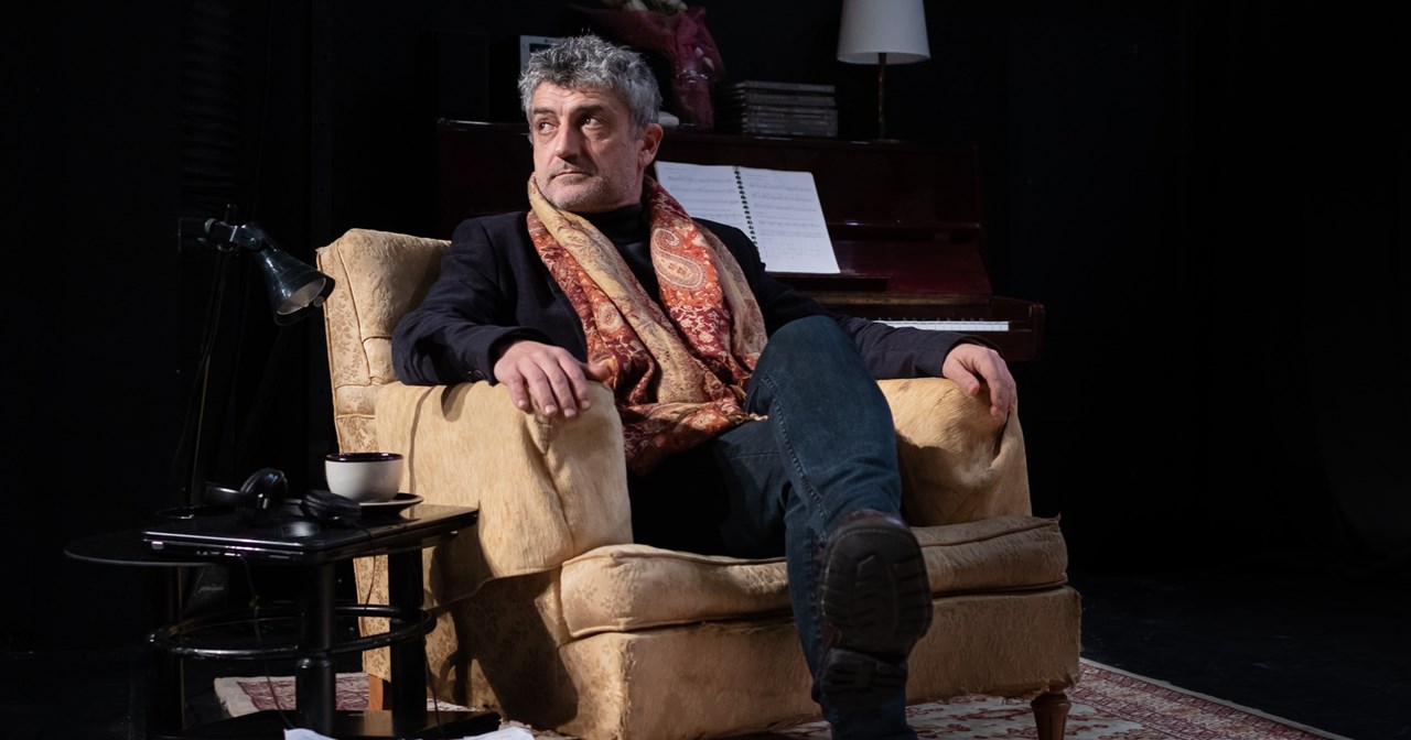 "Αρμπάιτ" των Παλούμπη–Τσιοτσιόπουλου: Οι τελευταίες 6 παραστάσεις - εικόνα 2