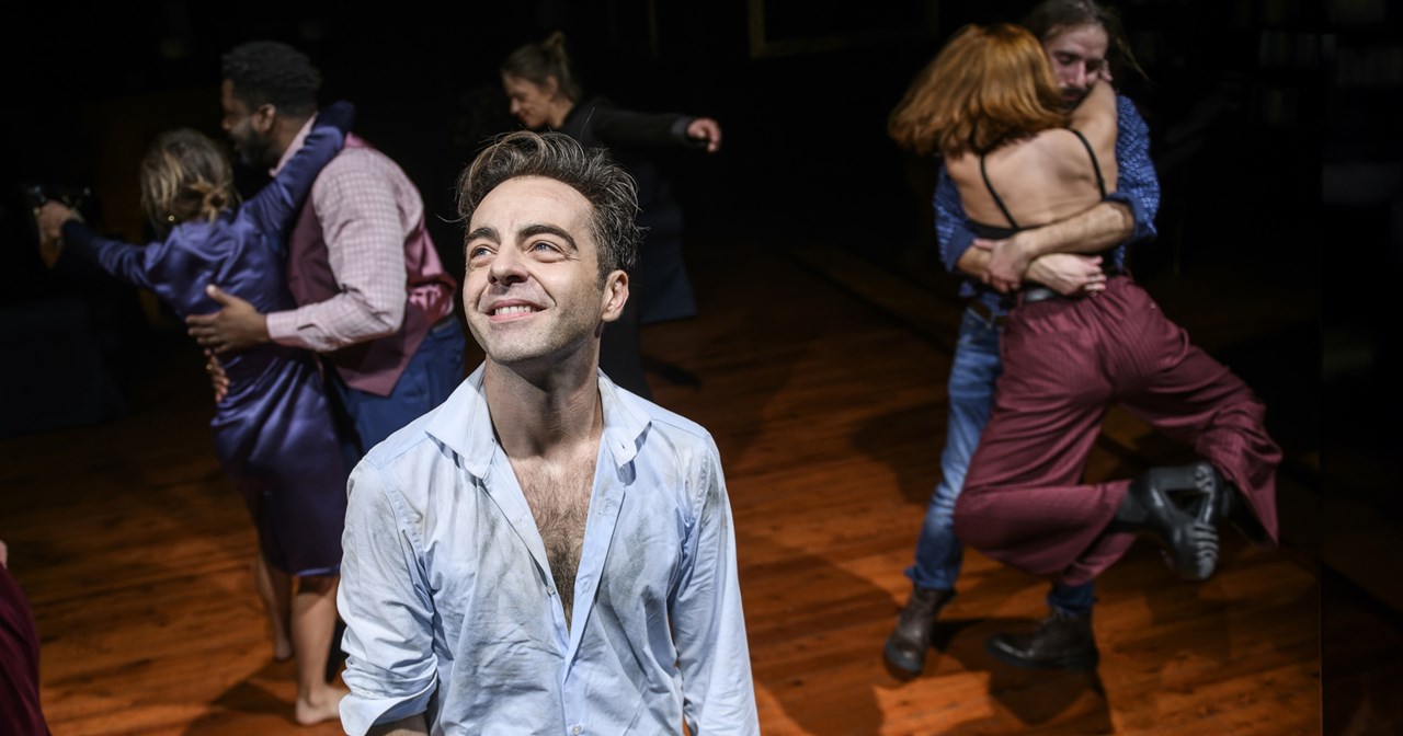 Εννιά θεατρικά δώρα από τις εκδόσεις Κάππα: Έργα που ζωντανεύουν σήμερα στη σκηνή - εικόνα 10