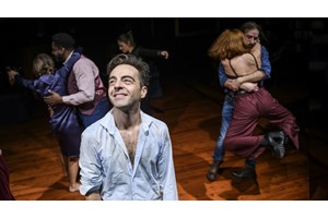 Εννιά θεατρικά δώρα από τις εκδόσεις Κάππα: Έργα που ζωντανεύουν σήμερα στη σκηνή - εικόνα 10