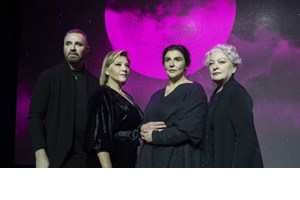 100 χρόνια Μίκης Θεοδωράκης: Περιοδεία της "Όμορφης πόλης" υπό την αιγίδα του ΕΟΤ - εικόνα 1