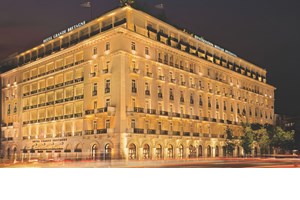 150 χρόνια γεύσεων: Ένα επετειακό ταξίδι γαστρονομίας από το Ξενοδοχείο Μεγάλη Βρεταννία - εικόνα 5