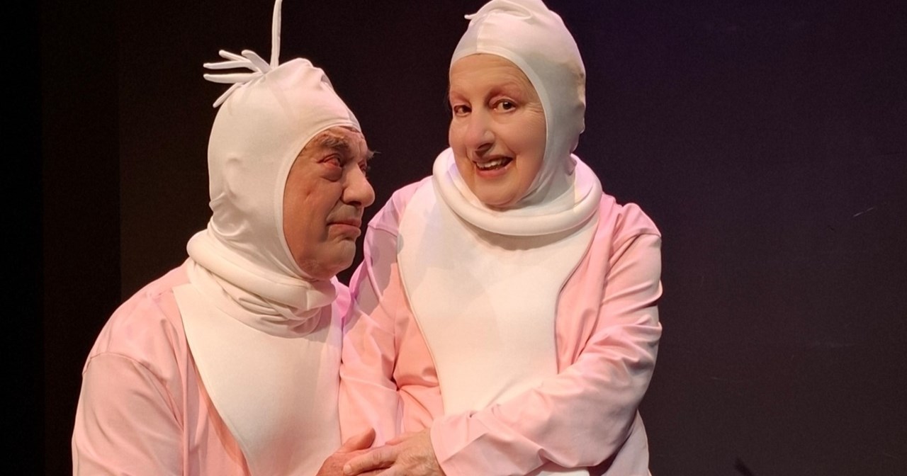 "Ο παππούς έχει πίεση" και ξεκινάει...περιοδεία - εικόνα 2