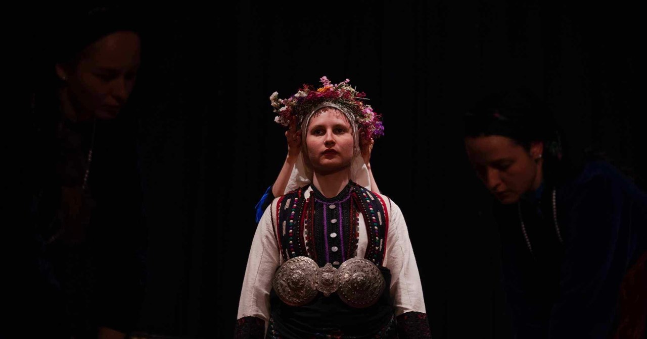 Η ομάδα χορού Griffon αναζητά την αλήθεια στην παράσταση "Veritas" - εικόνα 4