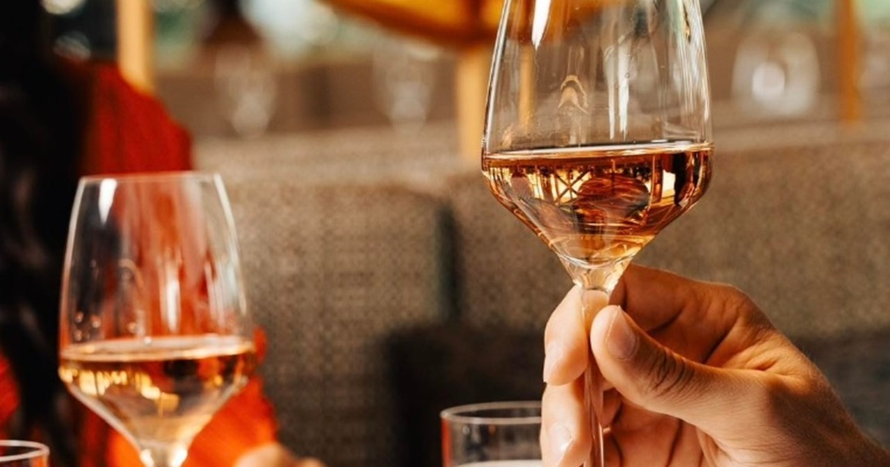 Λυρικά "τζαμαρίσματα" στο μοναδικό opera restaurant της πόλης - εικόνα 1