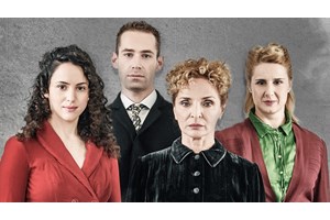 Λαζόπουλος-Βλάχος συναντιούνται σε παράσταση που γίνεται για καλό σκοπό - εικόνα 1