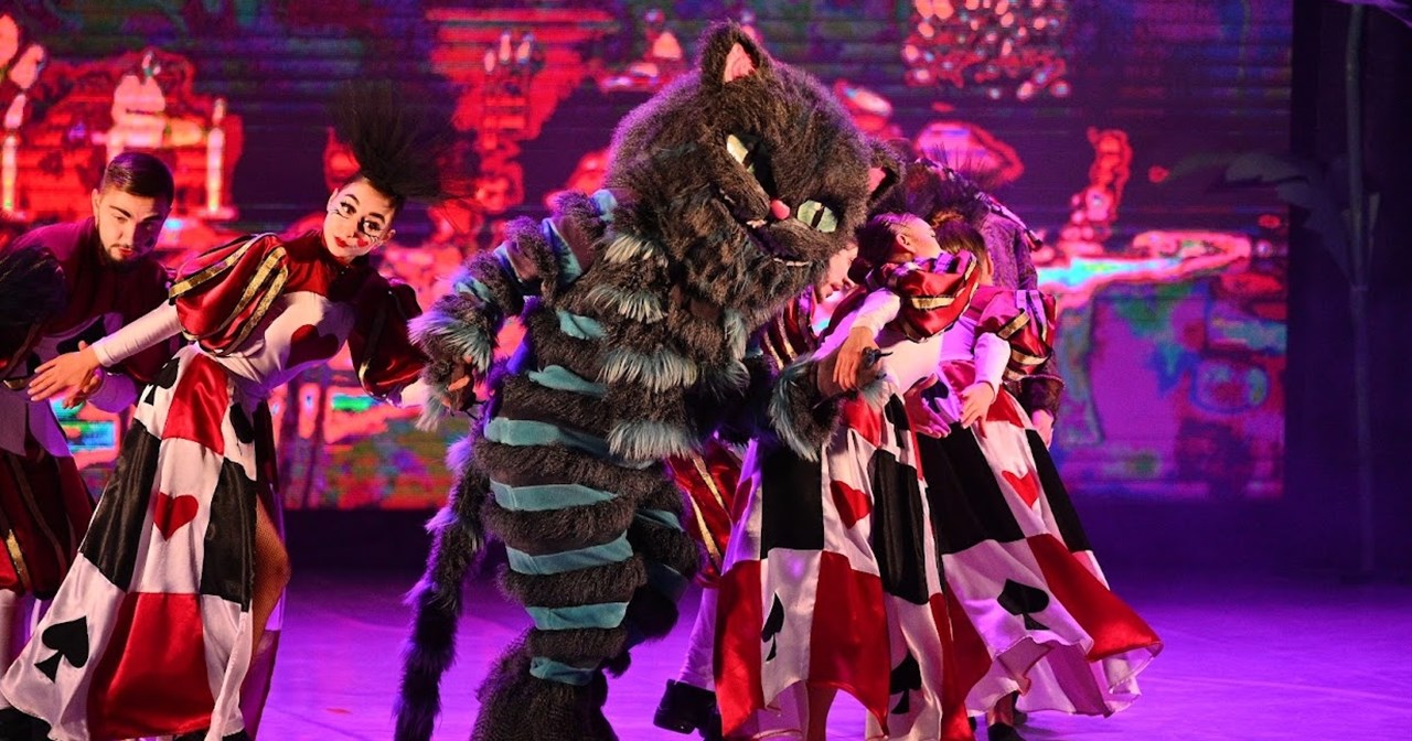 Η παράσταση Circo Nacional De Cuba αλλάζει χώρο - εικόνα 3