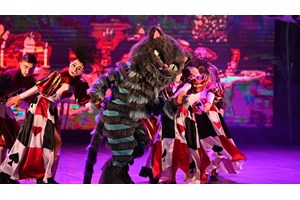 Η παράσταση Circo Nacional De Cuba αλλάζει χώρο - εικόνα 3