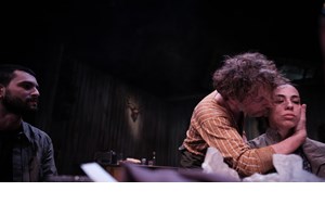 "Η Λέλα και η Λέλα": Τελευταίες παραστάσεις για το έργο του Ανδρέα Στάικου - εικόνα 4