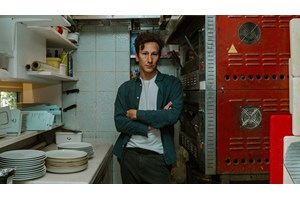 "Η τελετή του τσαγιού" με διερμηνεία στην Ελληνική Νοηματική Γλώσσα - εικόνα 3