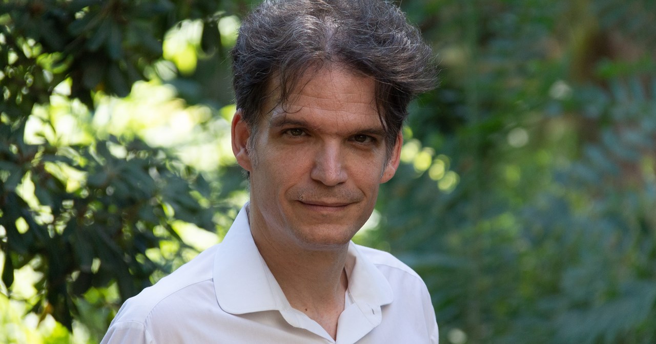 "Ένας ήρωας με παντούφλες": Ο Λάκης Λαζόπουλος σε ένα ρόλο που άφησε ιστορία - εικόνα 8