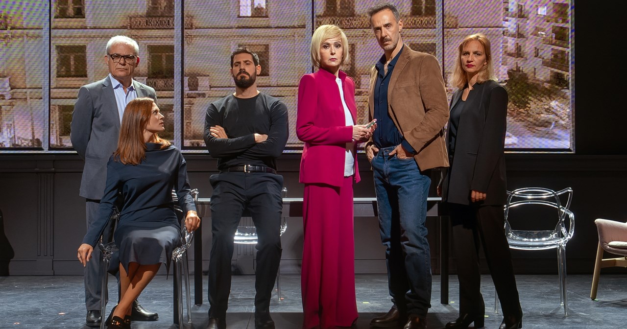 "Το μεγάλο μας τσίρκο" με φωτογραφίες από την mega μουσικοθεατρική παράσταση - εικόνα 13