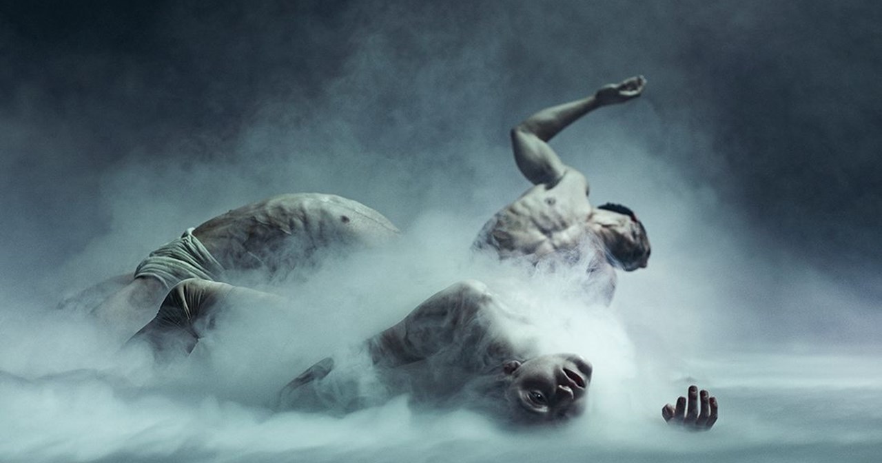 "AMFI": Σάτιρα, χορός και ανατροπή - εικόνα 3