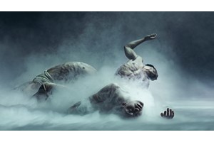 "AMFI": Σάτιρα, χορός και ανατροπή - εικόνα 3