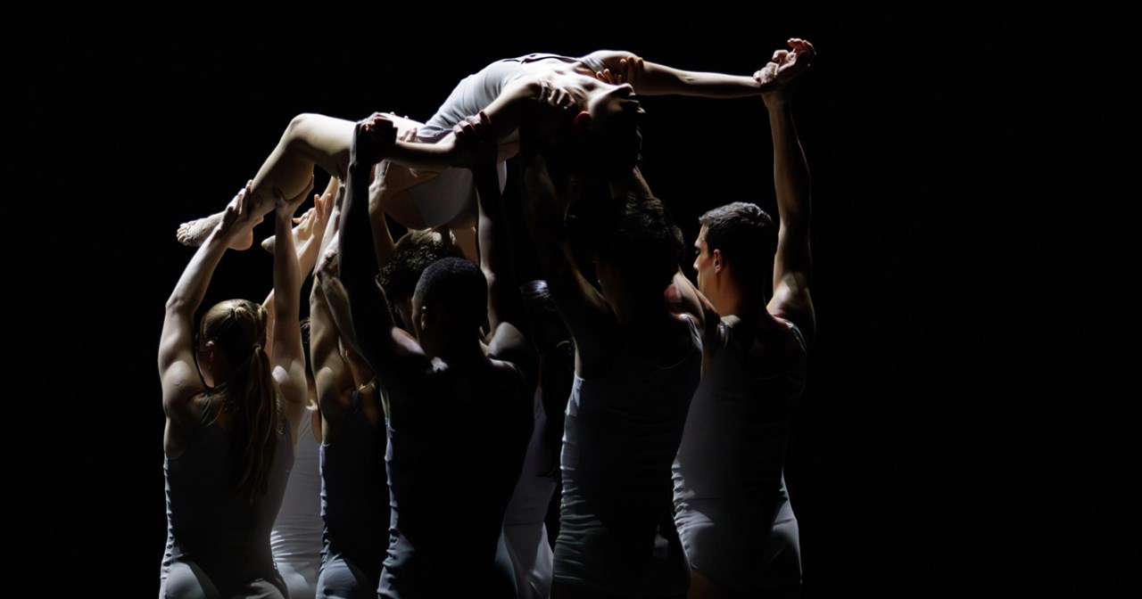 "Οι απόντες" του Βασίλη Κατσικονούρη έρχονται στο θέατρο Σταθμός - εικόνα 1