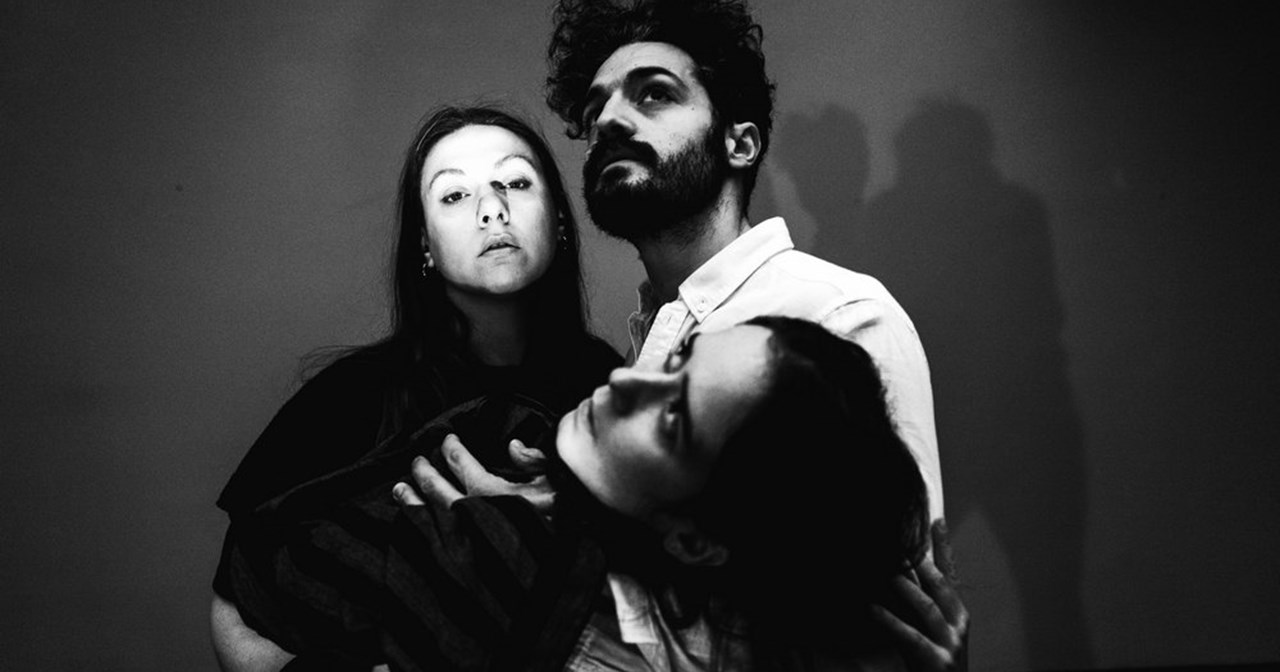 Κώστας Παπακωνσταντίνου: "Το γέλιο ρίχνει τις άμυνες – και μετά χτυπάς εκεί που θέλεις" - εικόνα 4