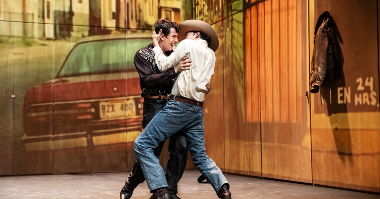 Σε ένα συγκλονιστικό έργο σκηνοθετεί τις Σύρμω Κεκέ και Άννα Καλαϊτζίδου o Βαγγέλης Θεοδωρόπουλος - εικόνα 9