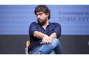 "Χορός του θανάτου" με τελετουργικό χαρακτήρα από τον Γιάννη Χουβαρδά - εικόνα 5