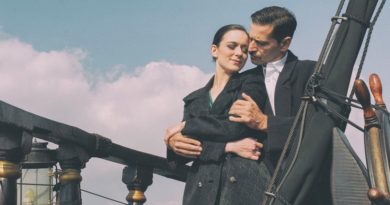 Εννιά θεατρικά δώρα από τις εκδόσεις Κάππα: Έργα που ζωντανεύουν σήμερα στη σκηνή - εικόνα 12