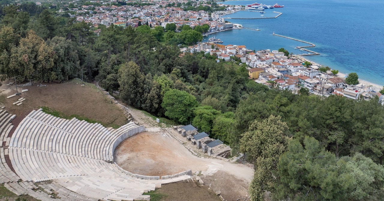 "Τέλος του παιχνιδιού": Η παράσταση που έγινε sold out επιστρέφει για το τελευταίο "αντίο" - εικόνα 3