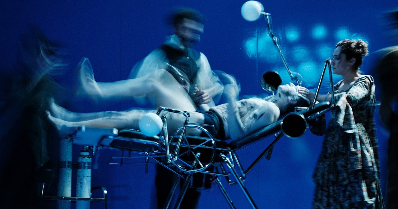 "Στο σώμα της" : Η σεζόν ανοίγει στο Εθνικό Θέατρο με δώδεκα γυναίκες που λένε τις ιστορίες τους - εικόνα 5