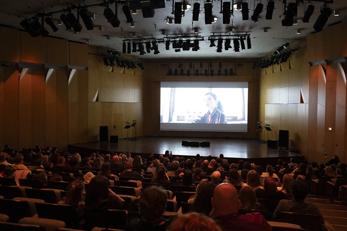 Παιδικό και Εφηβικό Διεθνές Φεστιβάλ Κινηματογράφου Αθήνας 2024 powered by ΔΕΗ