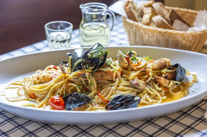 Κάβος 1964 Ψαροταβέρνα στα Ίσθμια