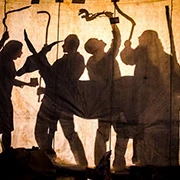 Περί όνου σκιάς – Σκιαμαχίες